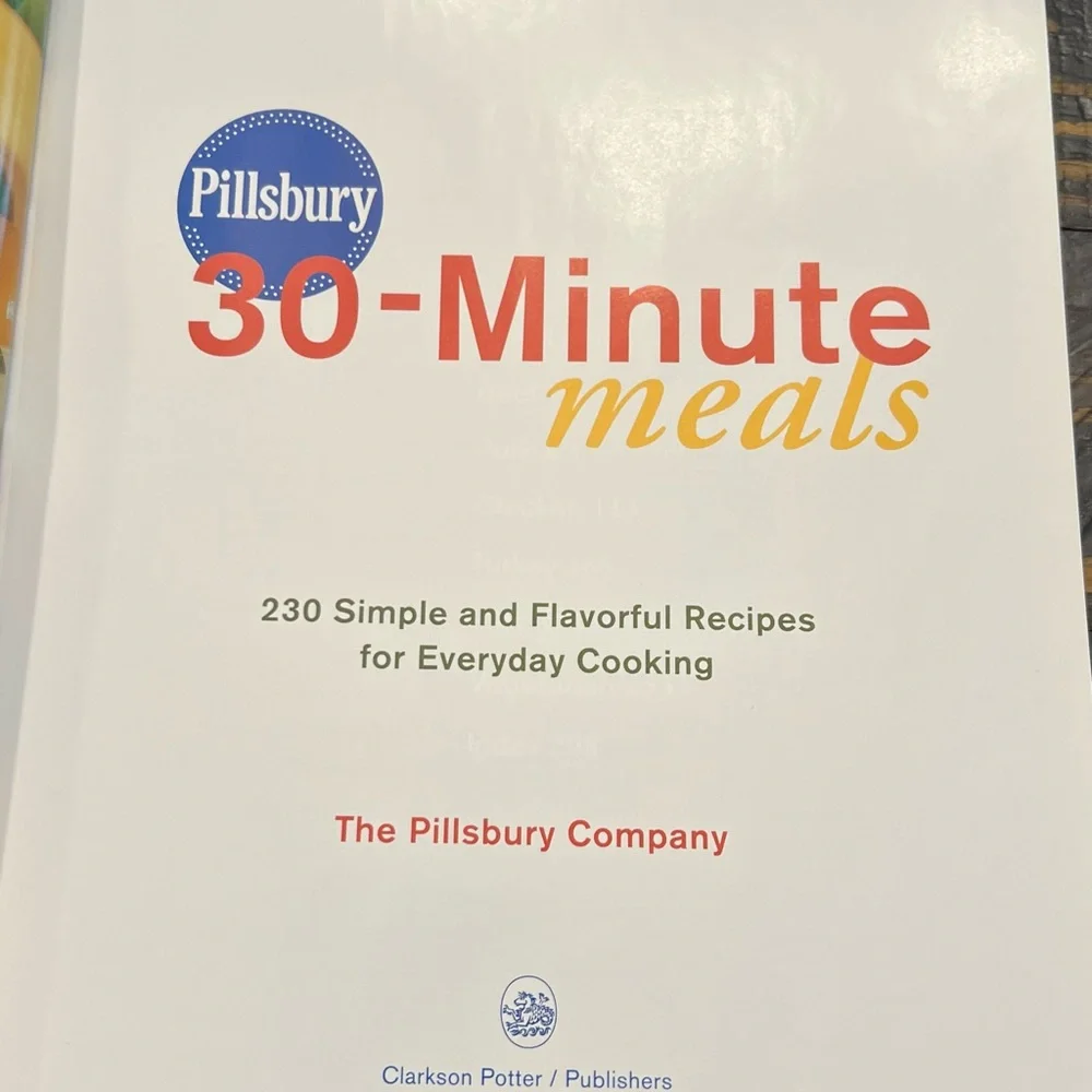 VTG 30 Minute Meals By Pillsbury 230 Simple Recipes EUC Collectable 1st Edition‎